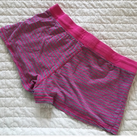 {Lot of 3} 2 Small/1 Medium Active Wear Shorts - Picture 7 of 8